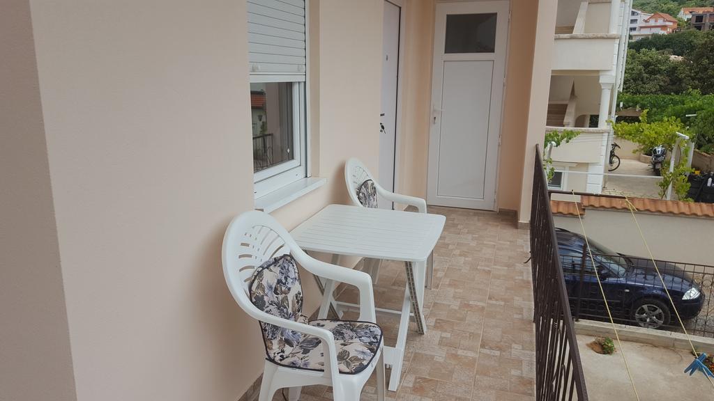 Apartments Diva Dobra Voda Εξωτερικό φωτογραφία