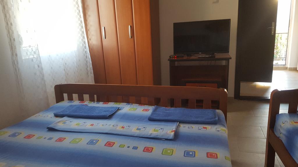 Apartments Diva Dobra Voda Εξωτερικό φωτογραφία